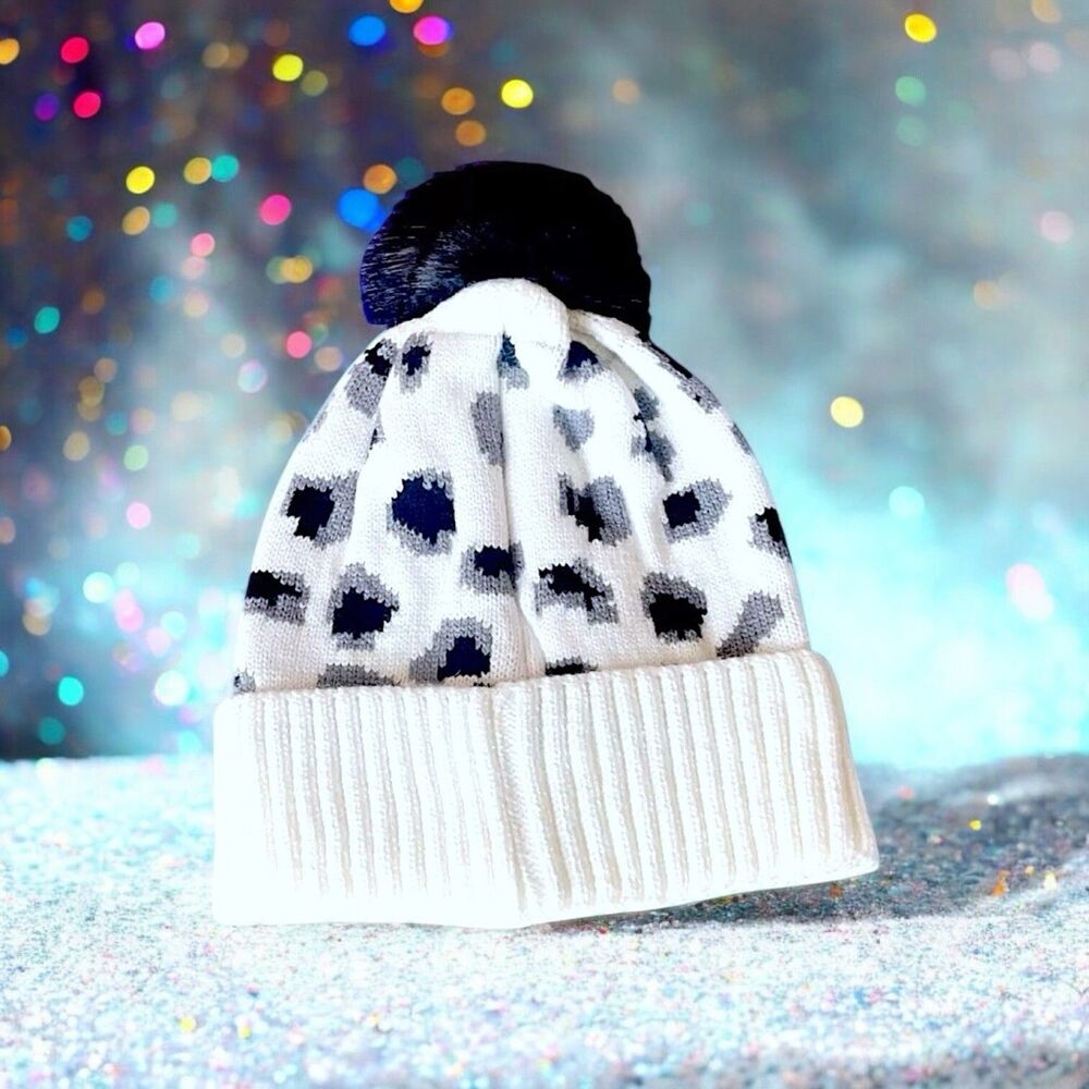 Virginia Wolf Leopard Beanie with Faux Fur Snap Pom New With Tags MSRP $38